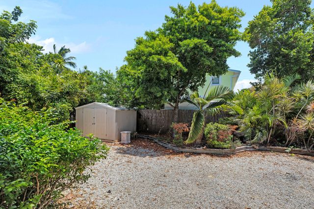 178 Coral Avenue, Plantation Key, FL 33070