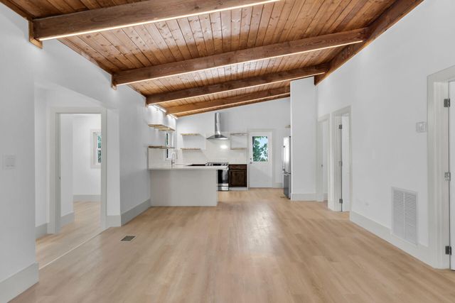 178 Coral Avenue, Plantation Key, FL 33070