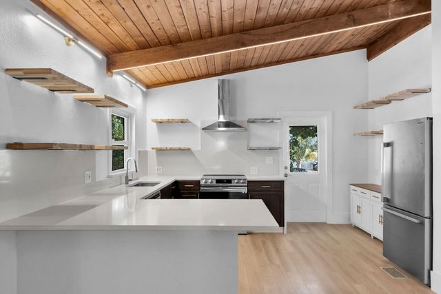 178 Coral Avenue, Plantation Key, FL 33070