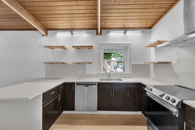 178 Coral Avenue, Plantation Key, FL 33070