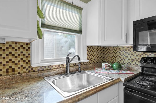 722 Brentwood Ave, Louisville, KY 40215