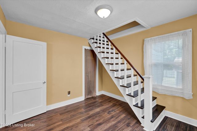 722 Brentwood Ave, Louisville, KY 40215