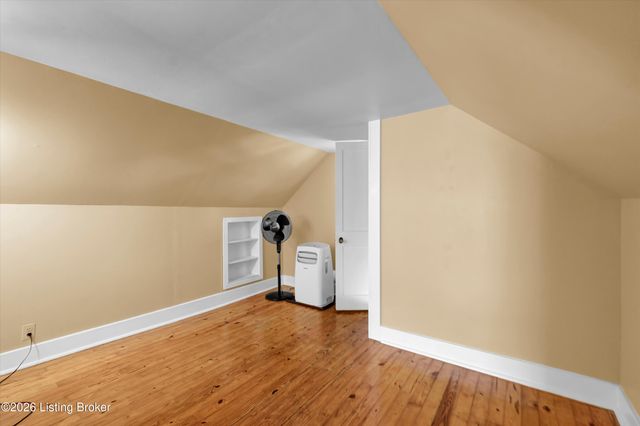 722 Brentwood Ave, Louisville, KY 40215