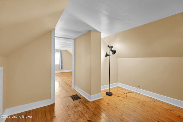 722 Brentwood Ave, Louisville, KY 40215