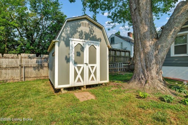 722 Brentwood Ave, Louisville, KY 40215