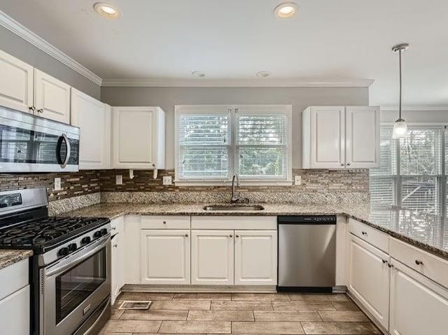 2478 Saluda Drive NW, Acworth, GA 30101