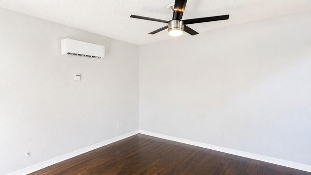 1817-1819 Brittain Street, Fort Worth, TX 76111