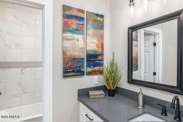 3804 E MONTEREY Way, Phoenix, AZ 85018