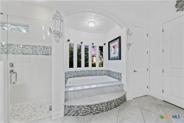 1628 Old Boerne Road, Bulverde, TX 78163