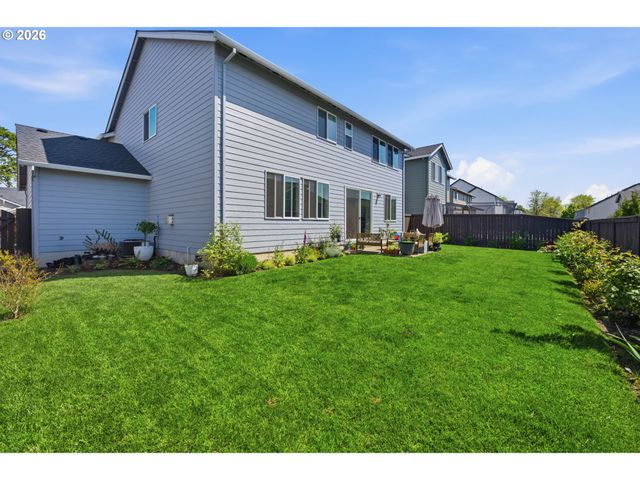 2847 Nw WILLIAM Dr, Mc Minnville, OR 97128