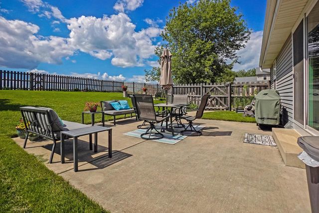 524 Parkview DRIVE, Johnson Creek, WI 53038