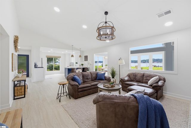 3299 Whitten Road, Waterloo, SC 29384