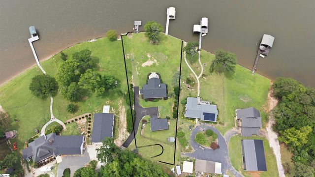 3299 Whitten Road, Waterloo, SC 29384