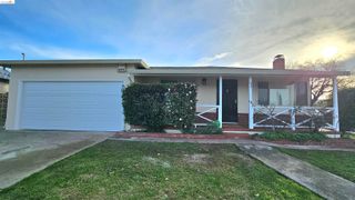 95 W Leland Rd, Pittsburg, CA 94565