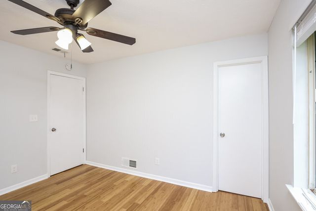 1890 Lamplighter Way, Snellville, GA 30078