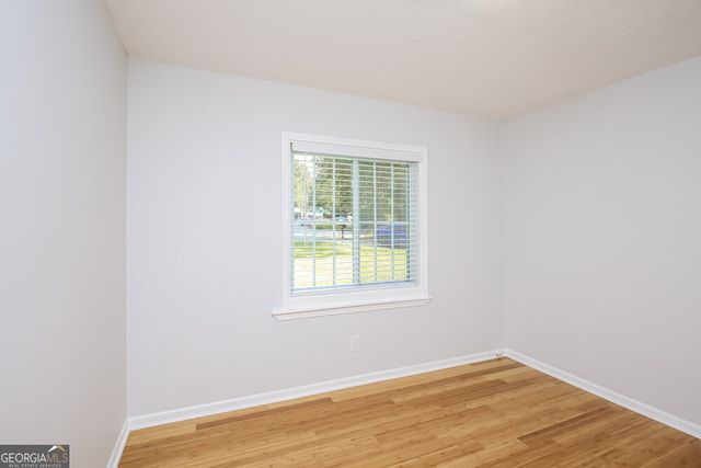 1890 Lamplighter Way, Snellville, GA 30078