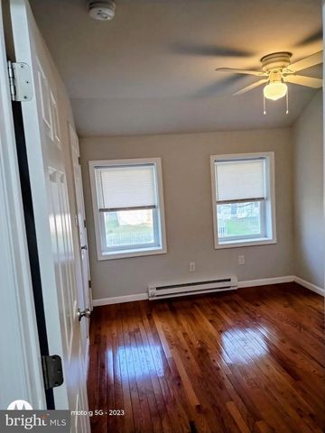 1224 CLOVER LN, Chester, PA 19013