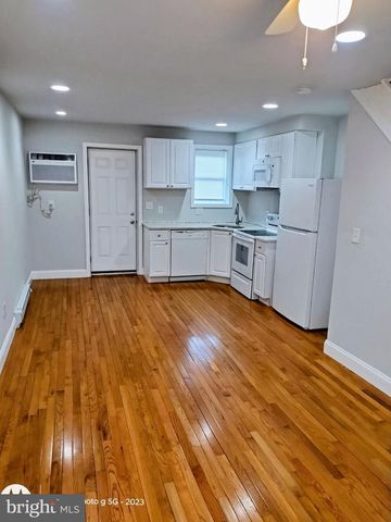1224 CLOVER LN, Chester, PA 19013
