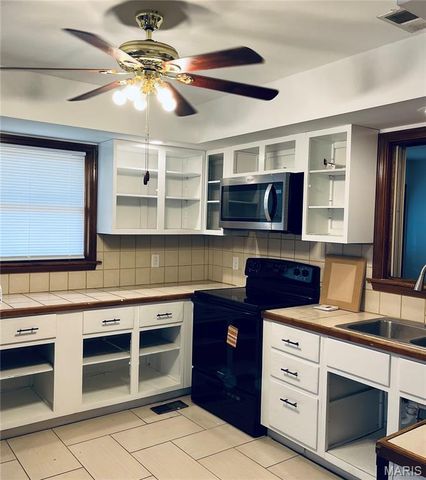 6476 Hackberry Drive, French Village, MO 63036
