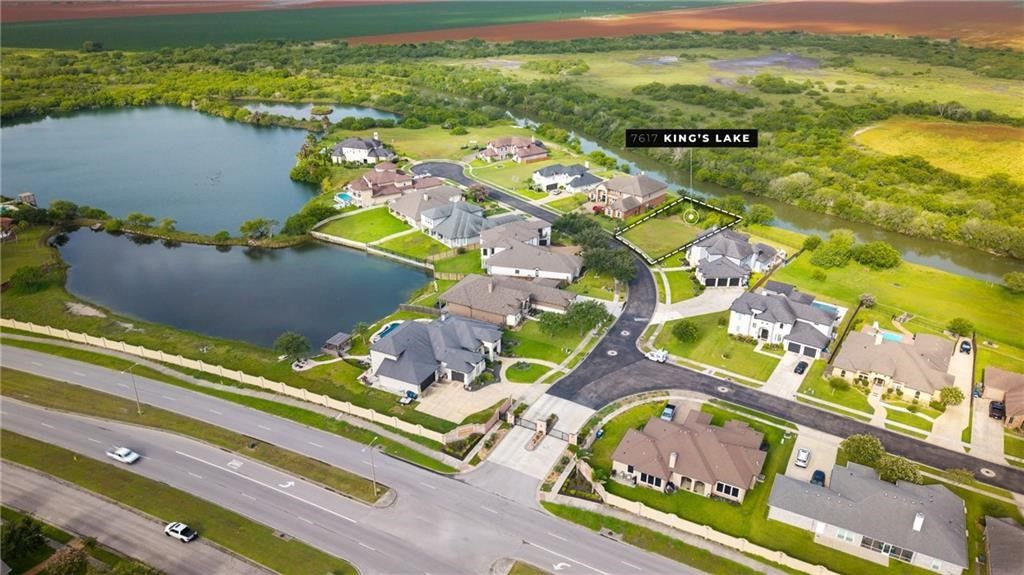 7617 Kings, Corpus Christi, TX 78413 — exterior