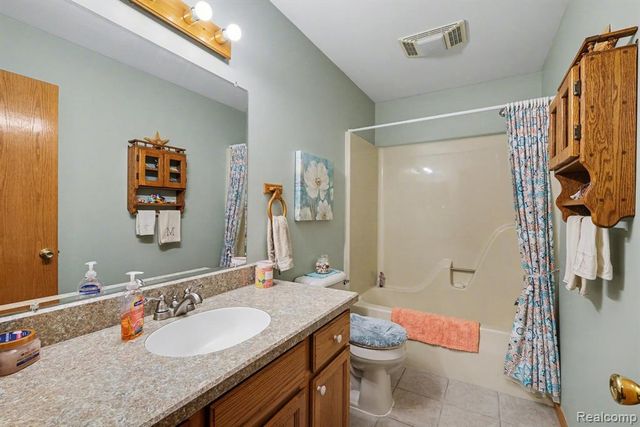 9127 Luea Lane, Swartz Creek, MI 48473