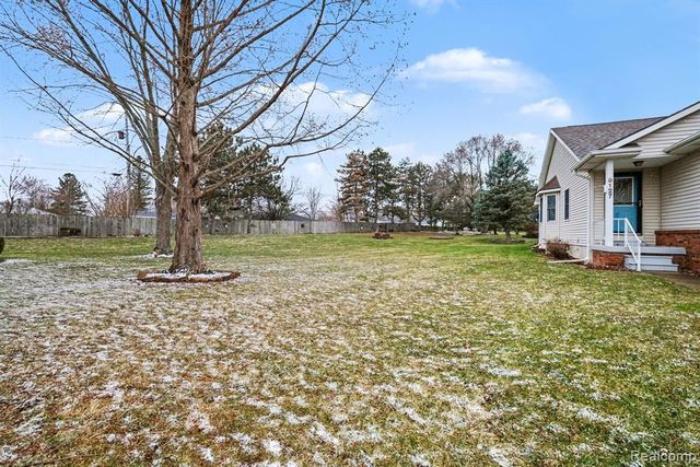 9127 Luea Lane, Swartz Creek, MI 48473