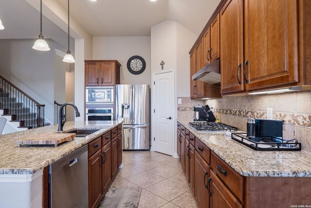 18323 Branson Falls, San Antonio, TX 78255