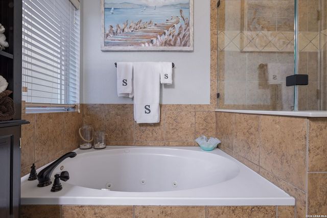 18323 Branson Falls, San Antonio, TX 78255