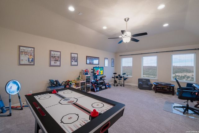 18323 Branson Falls, San Antonio, TX 78255
