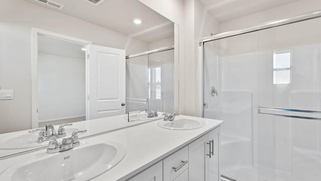 61187 Splendor Lane, Bend, OR 97702