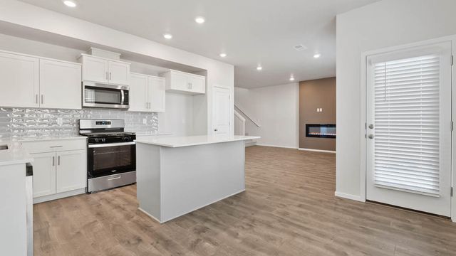 61187 Splendor Lane, Bend, OR 97702