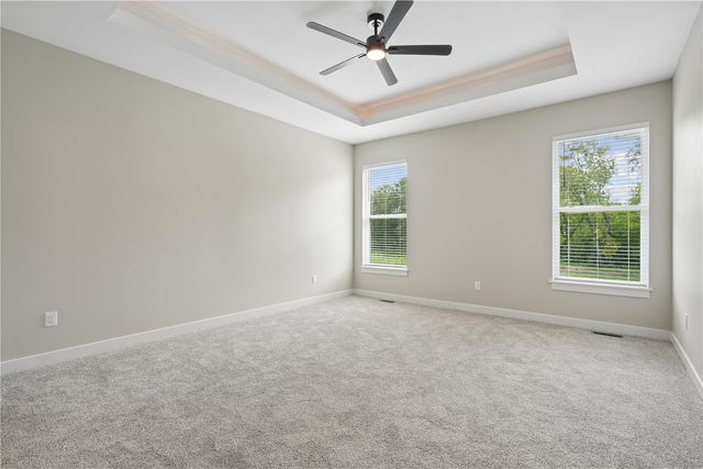 120 Howard Ave, Swisher, IA 52338