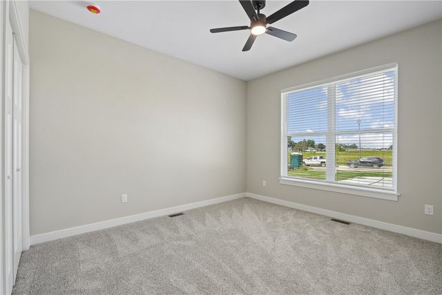 120 Howard Ave, Swisher, IA 52338