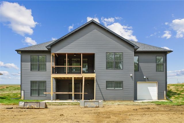 120 Howard Ave, Swisher, IA 52338