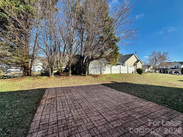 5787 Dove Point Drive SW, Concord, NC 28025