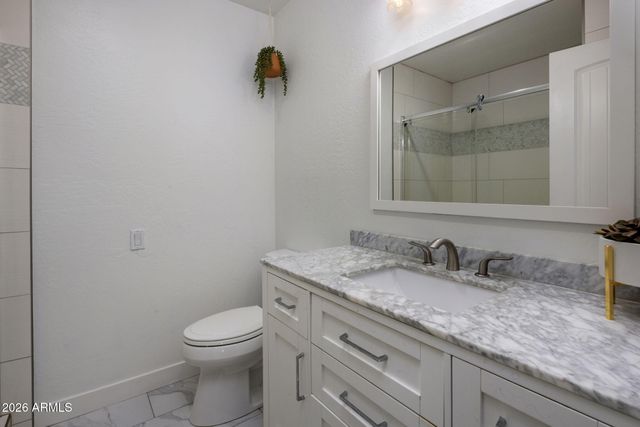 2020 E STATE Avenue, Phoenix, AZ 85020