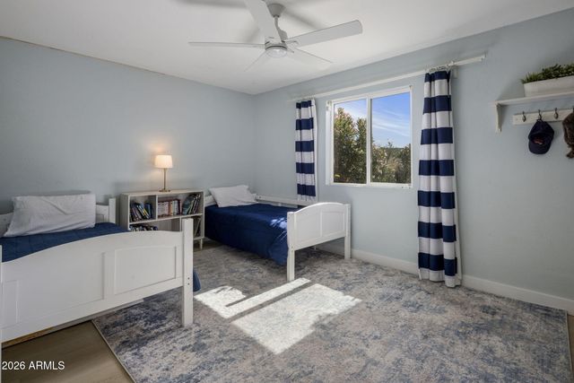 2020 E STATE Avenue, Phoenix, AZ 85020