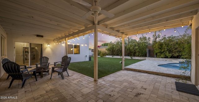 2020 E STATE Avenue, Phoenix, AZ 85020