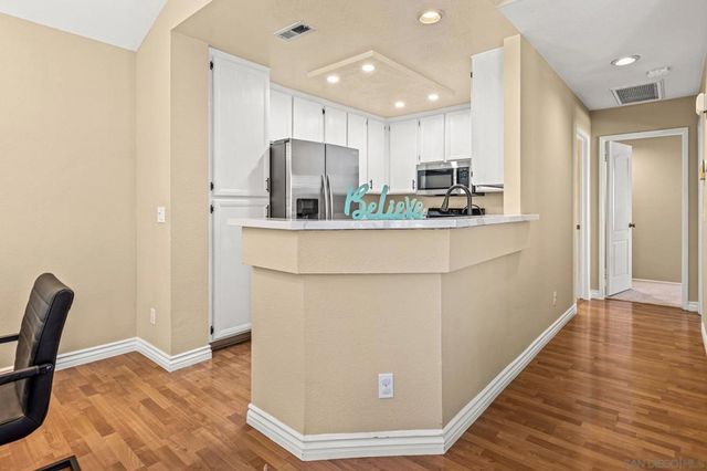 11356 Camino Playa Cancun 1, San Diego, CA 92124