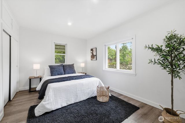 1027 S 124th Street, Seattle, WA 98168