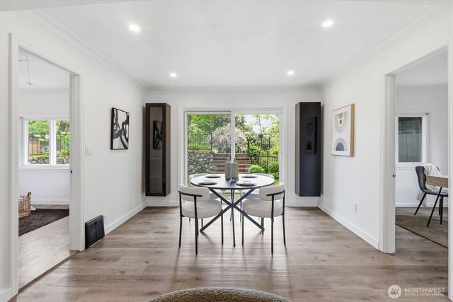 1027 S 124th Street, Seattle, WA 98168