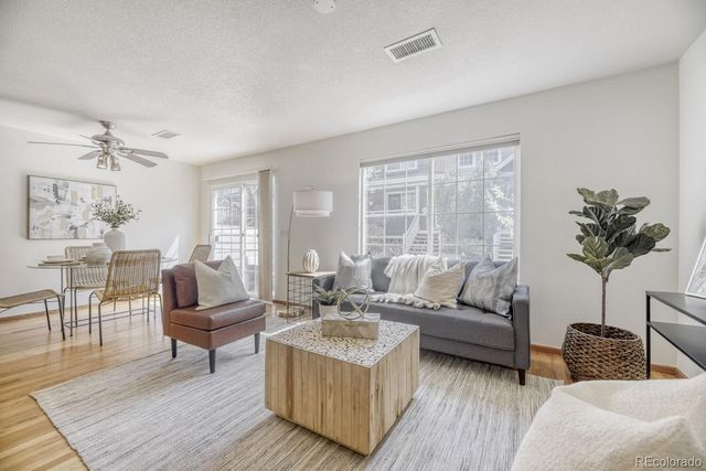 19174 E Wyoming Drive 103, Aurora, CO 80017