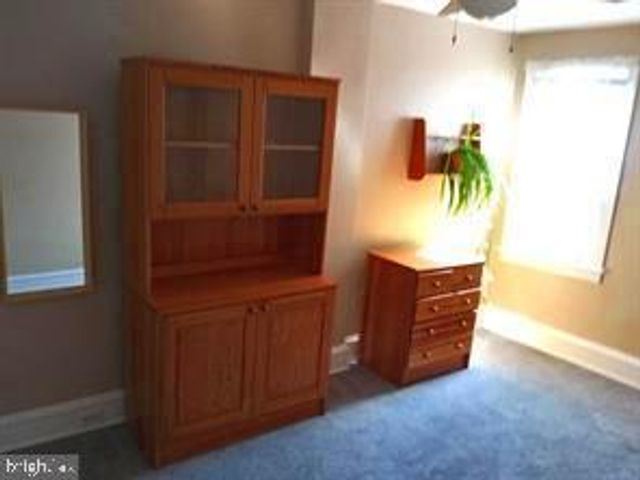 121 W 6TH AVE, Conshohocken, PA 19428