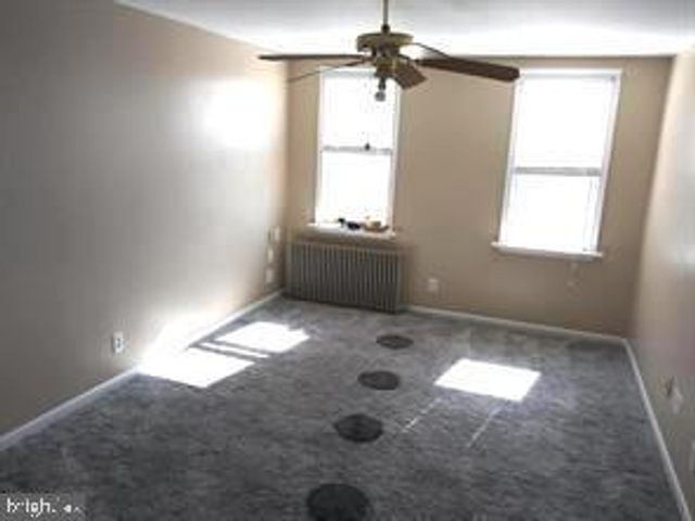 121 W 6TH AVE, Conshohocken, PA 19428