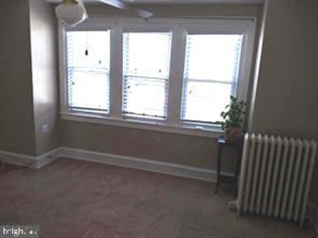 121 W 6TH AVE, Conshohocken, PA 19428