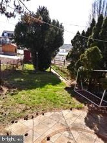 121 W 6TH AVE, Conshohocken, PA 19428