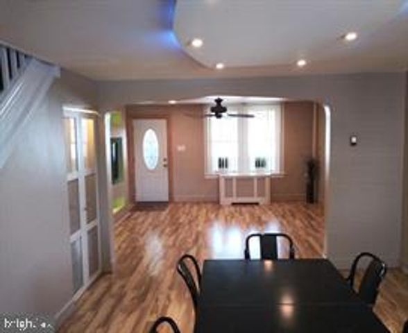 121 W 6TH AVE, Conshohocken, PA 19428