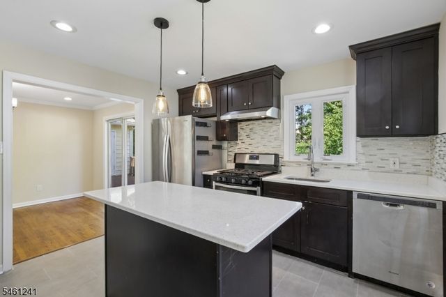 113 Stony Rd, Edison Twp., NJ 08817