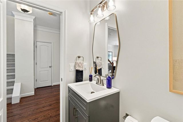 1248 Harris Commons Place, Roswell, GA 30076