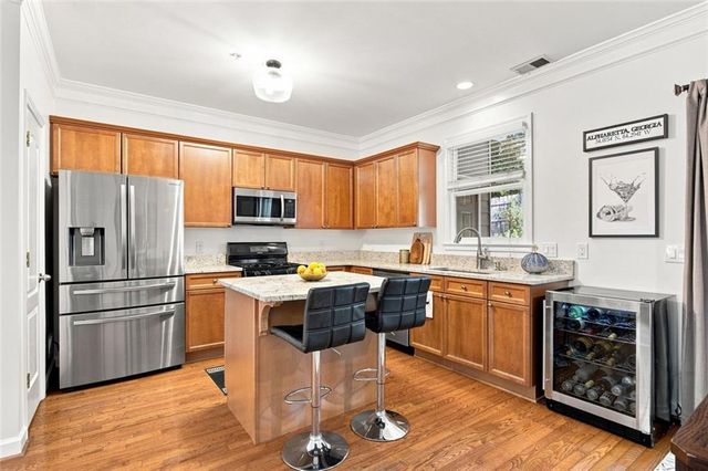 1248 Harris Commons Place, Roswell, GA 30076